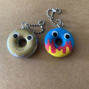 Kidrobot Donut Yummy World Chasers